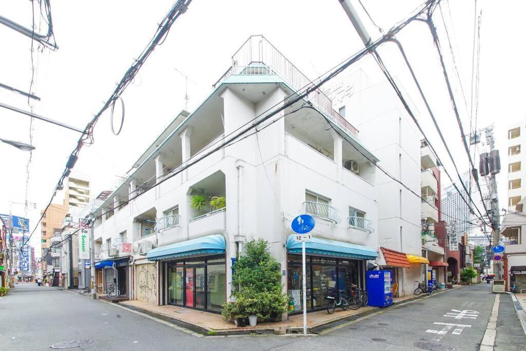 Sanacion Namba 難波千日前の5ldk120平米 駅徒歩2分 広々バルコニーでバーベキューも可能 Ōsaka